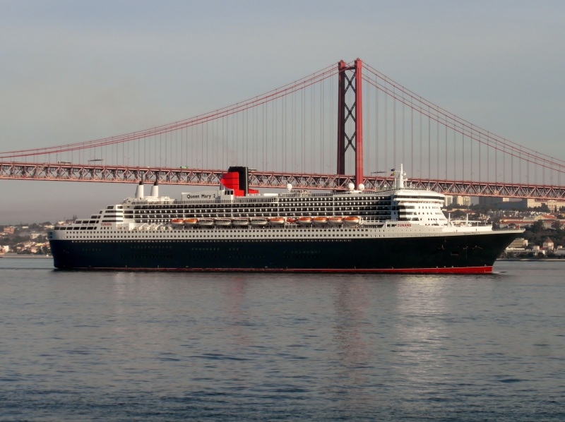 Queen Mary 2 3