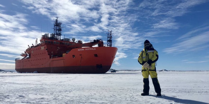 AAD medevacs an Antarctic expeditioner from US base in Antarctica