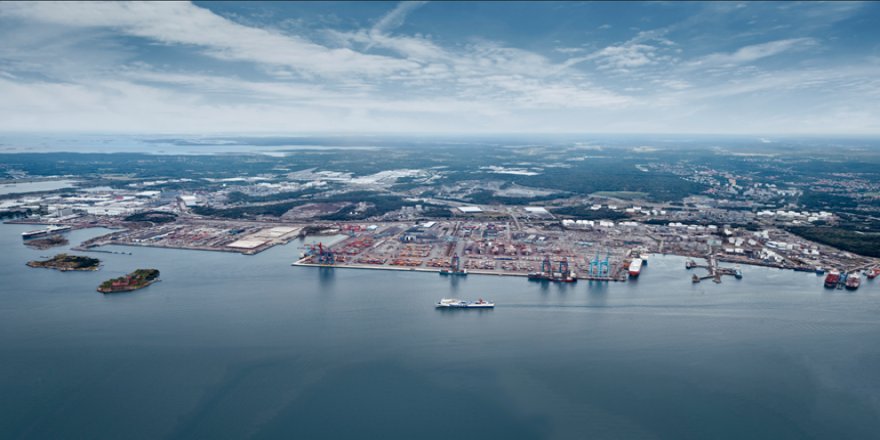 Port of Gothenburg remains open despite Covid-19