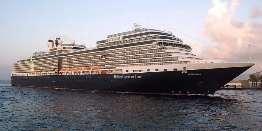Holland America Line extends voyage pause to May 14