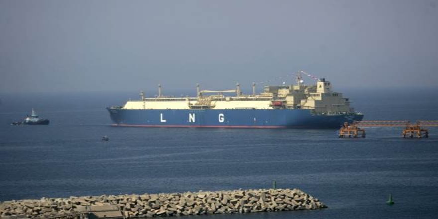 Kawasaki Heavy launches Japan’s first LNG bunkering vessel