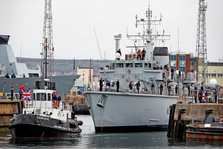 British minesweepers returns from Persian Gulf after 3 years