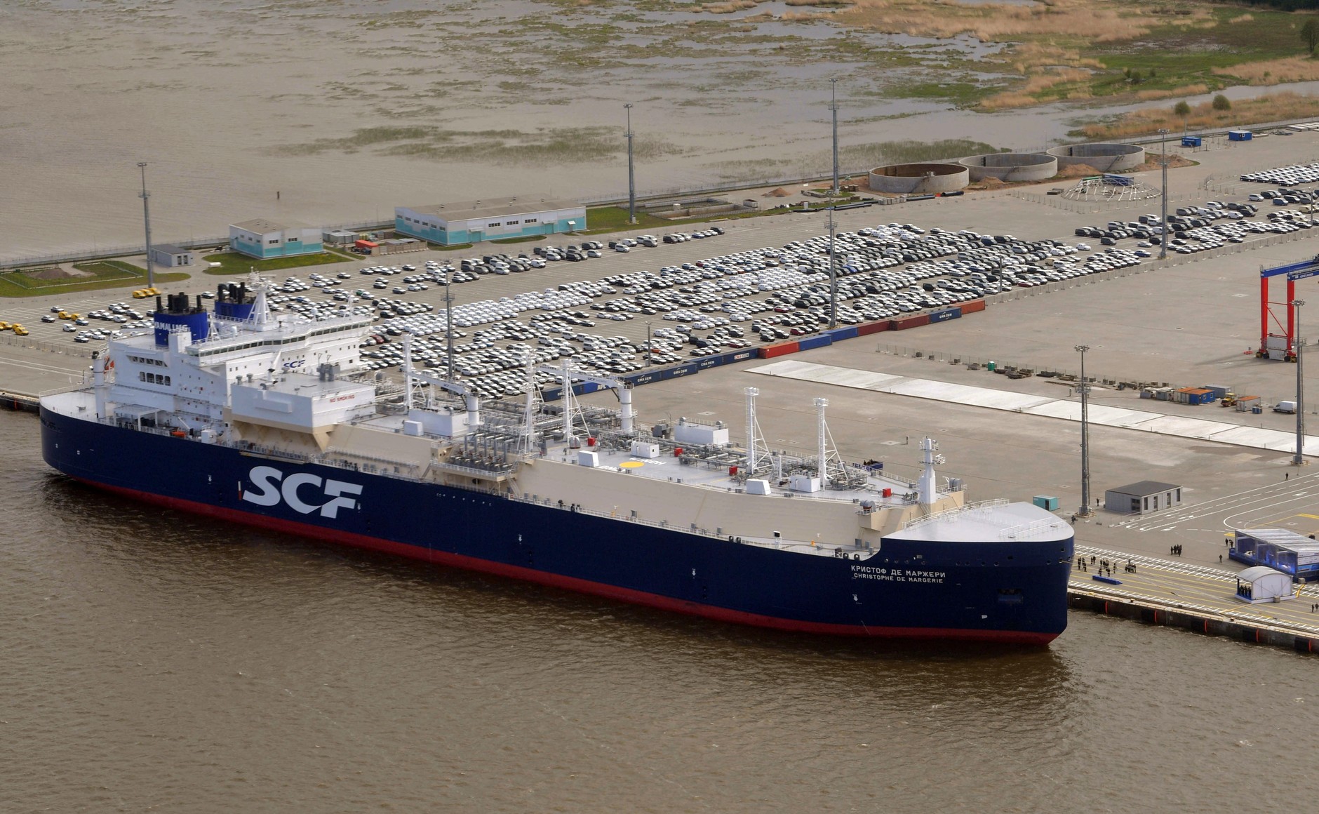 Sovcomflot to receive loan for LNG carrier pair