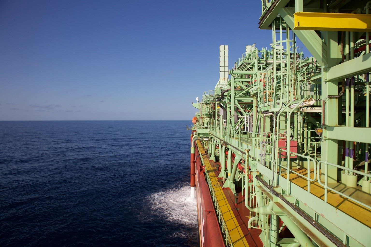 BW Offshore inks $4.6 billion contract with Barossa FPSO