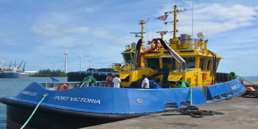 Sanmar delivers compact harbour tug to Seychelles Ports Authority