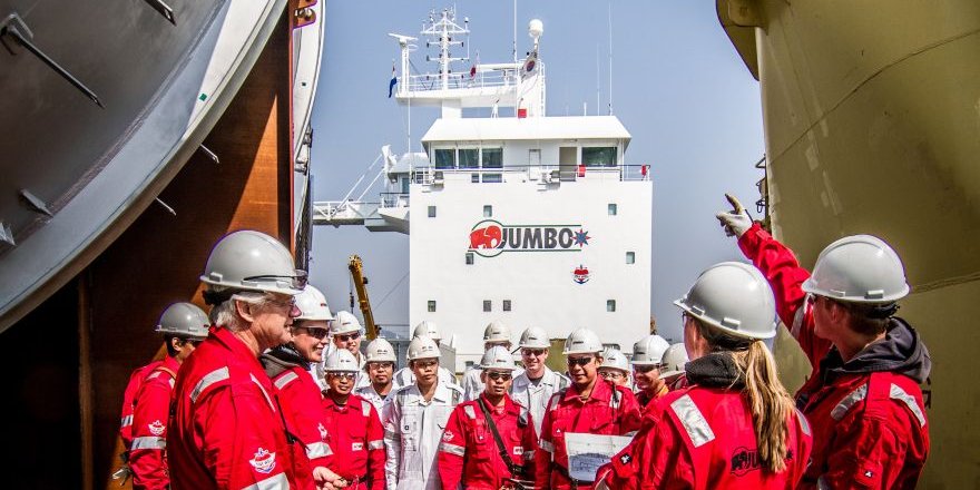 Jumbo orders a new class of versatile heavy lift vessels