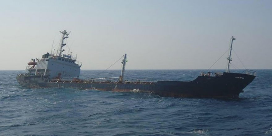 Tanker abandoned in Arabian Sea