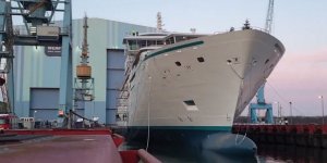 Crystal forced to postpone new expedition ship launch