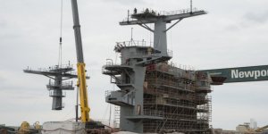 Ingalls extends shipyard docking station for Navy's new destroyer