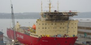 Canada’s Davie becomes the leader of icebreaker launch