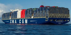 French shipping major CMA CGM resumes calls to Beirut