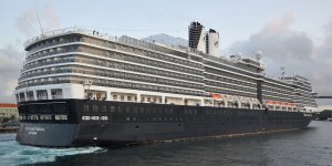 “Save Now, Cruise Later" promo of Holland America Line extended