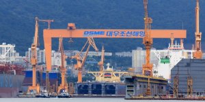 Shipbuilders of Korea, China, and Japan competing for LNG-powered vessels