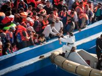 Cooperation on unsafe mixed migration by sea