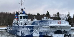 Icebreaker Calypso fitted with hybrid motorized removable bow