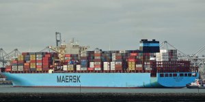 Maersk Essen arrives Port of Lazaro Cardenas, Mexico