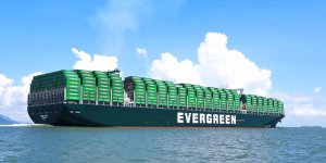 Taiwanese liner Evergreen plans to build 20 boxships