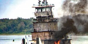 Towing vessel fire on the lower Mississippi River