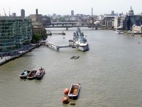 River pilot dies while boarding ship in Gravesend Reach